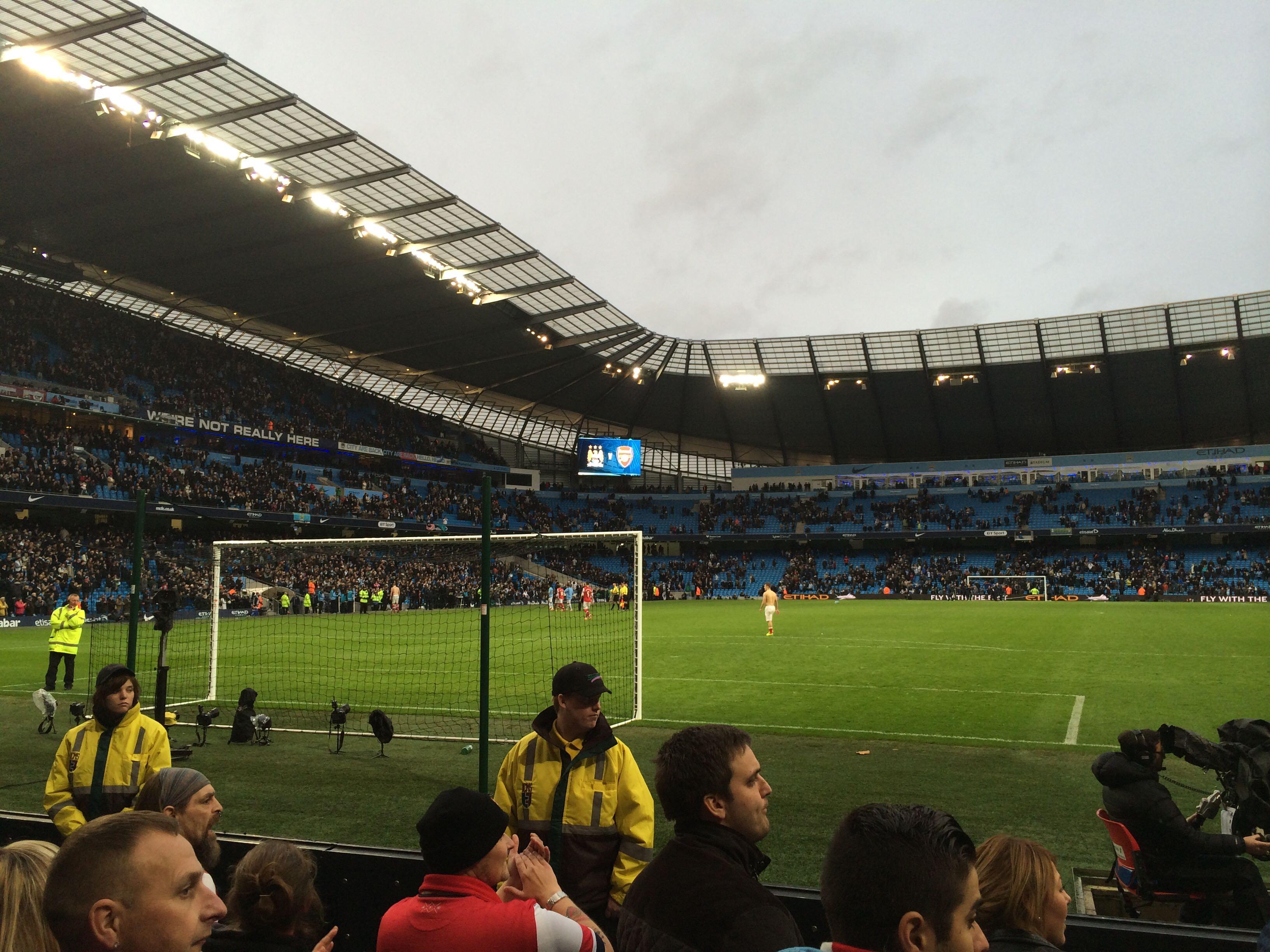 球迷的好奇 球迷的好奇